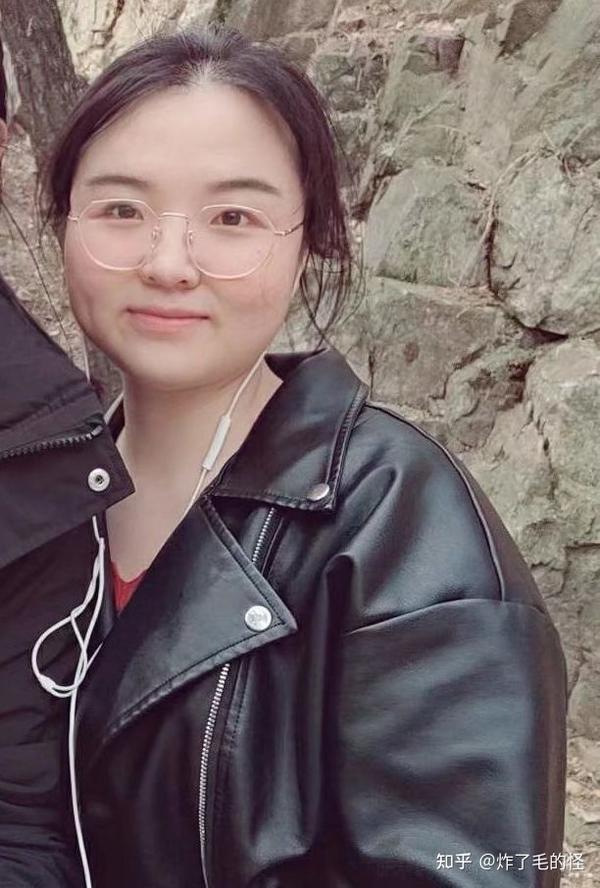 睡了大龄相亲女,一场意料之外的相遇与深思,意料之外的相遇,与大龄相亲女的深夜沉思