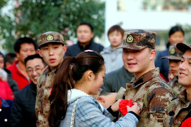 在校大学生当兵最新政策2023深度解读,2023年最新在校大学生当兵政策深度解读
