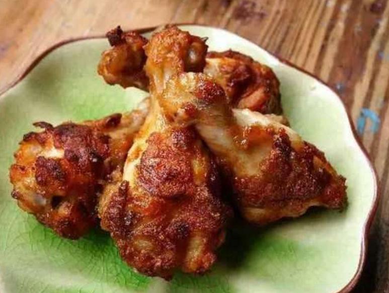 炸鸡腿的做法,一道家常美食的烹饪指南,家常炸鸡腿烹饪指南,美味鸡腿的制作步骤