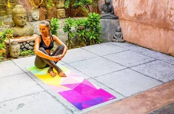 瑜伽垫的材质探究,瑜伽垫材质深度解析