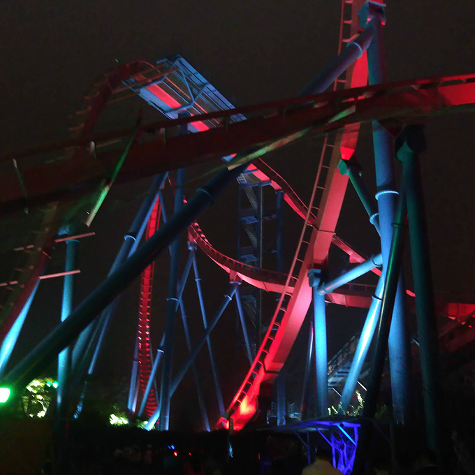 上海欢乐谷，梦幻乐园的图片之旅，上海欢乐谷，梦幻乐园之旅图片展示