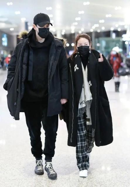 经超个人资料简介与小李琳的交汇点,经超与小李琳交汇,揭秘个人资料和情感历程