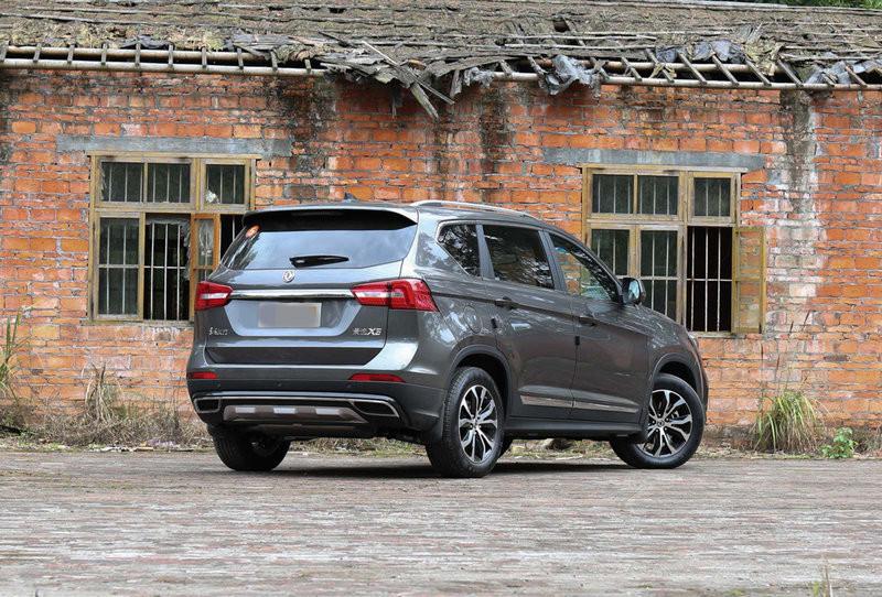 东风17导弹的威力与炸毁面积,解析与探讨,东风17导弹的威力与炸毁面积深度解析与探讨