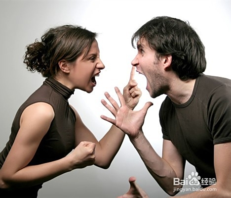 夫妻吵架的深层次原因探究,夫妻吵架的深层次原因探究,沟通裂痕如何产生?