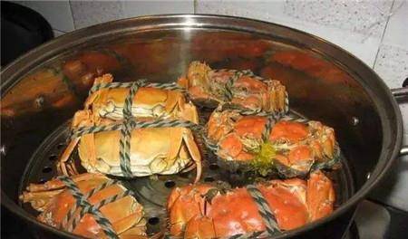螃蟹蒸制指南，美味又简单的烹饪方法，螃蟹蒸制指南，美味佳肴轻松上桌！