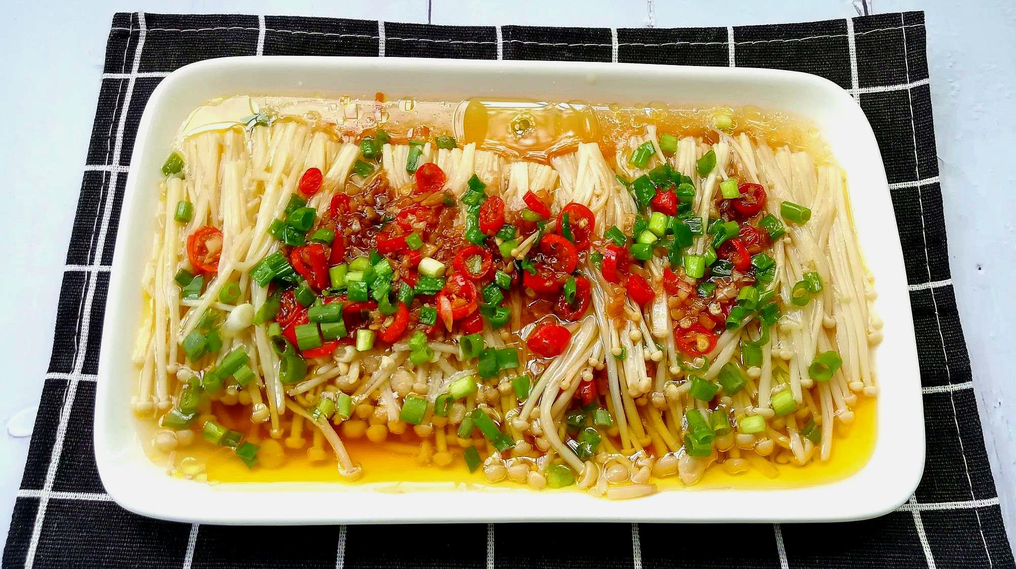 金针菇的美味烹饪之道,探索金针菇的多种好吃做法,金针菇烹饪探索,美味做法大揭秘