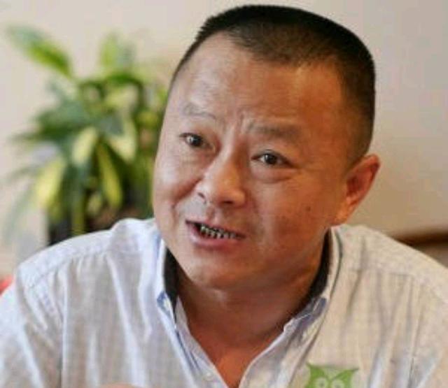 韩红,歌坛巨星的个人资料,韩红,歌坛巨星之个人档案揭秘