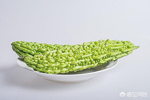 苦瓜,卓越的健康守护者——揭示其功效与作用,苦瓜,健康守护者的秘密——揭示其卓越功效与作用
