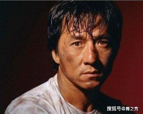 邓丽君与成龙,音乐与影坛的璀璨之星,邓丽君与成龙,音乐与影坛的闪耀巨星