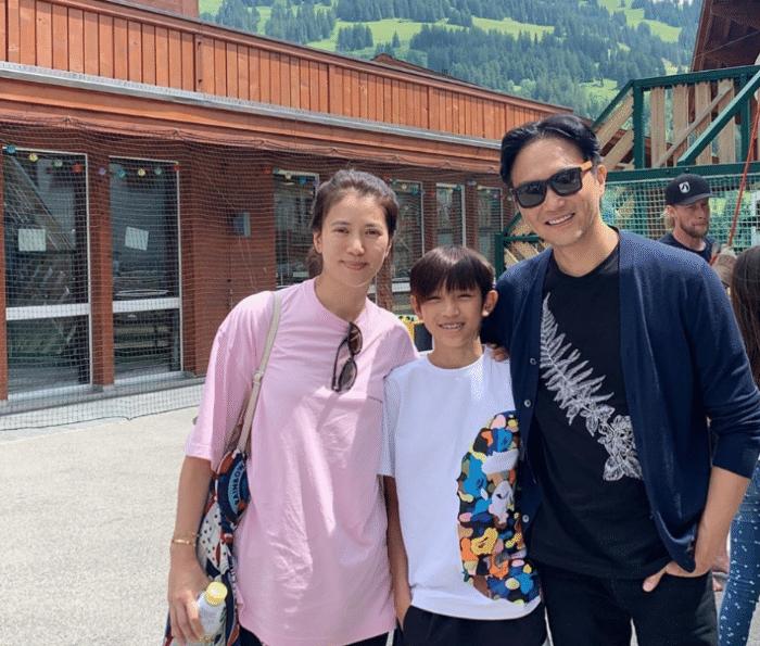 袁咏仪张智霖为什么没有办婚礼,一段旅程中的选择与决定,袁咏仪张智霖婚礼之谜,旅程中的选择与决定