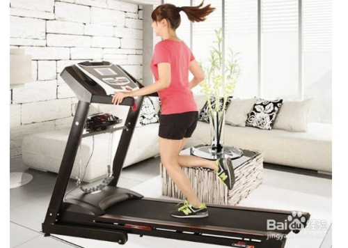 如何使用跑步机视频教程详解,跑步机使用教程详解,视频教程带你轻松掌握技巧
