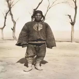 解放军唯一一次成建制投降,历史背景下的深刻反思,解放军成建制投降事件的历史背景与深刻反思