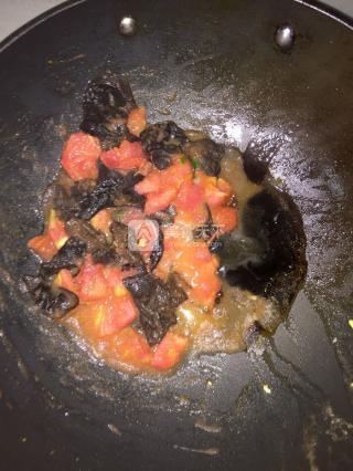 西红柿炒鸡蛋,一道家常菜的烹饪艺术,西红柿炒鸡蛋,家常菜的烹饪艺术之道