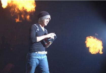 歌曲求佛背后的故事与情感深度探索,歌曲求佛背后的故事与情感深度解析