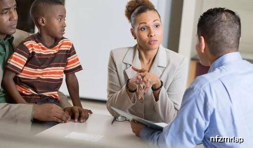 我可以插嘴吗,一场知识与表达的自由之旅无弹窗免费阅读,知识与表达的自由之旅,我可以插嘴吗免费阅读无弹窗版