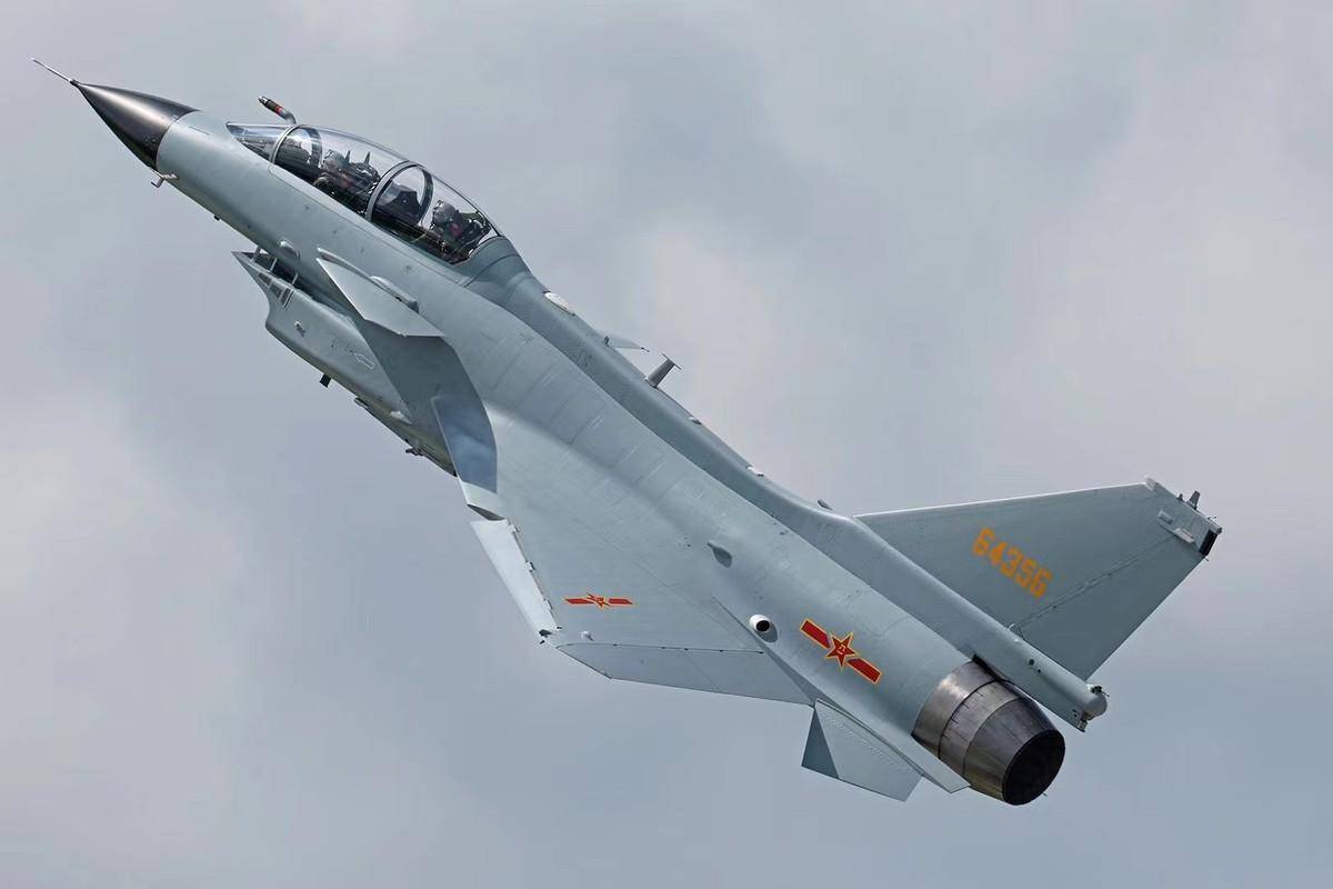 歼-10CE,中国新一代战机的杰出代表,歼-10CE,中国新一代战机杰出代表亮相世界舞台