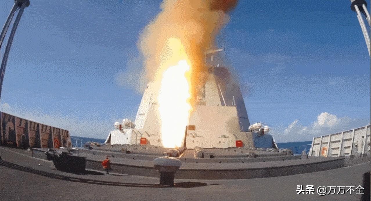 福建舰即将上舰,中国海军迈入新时代的里程碑,福建舰即将上舰,中国海军迈入新时代里程碑事件