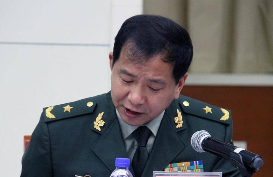 丁晓兵，时代的楷模，引领前行的力量，丁晓兵，时代楷模，引领时代前行的力量