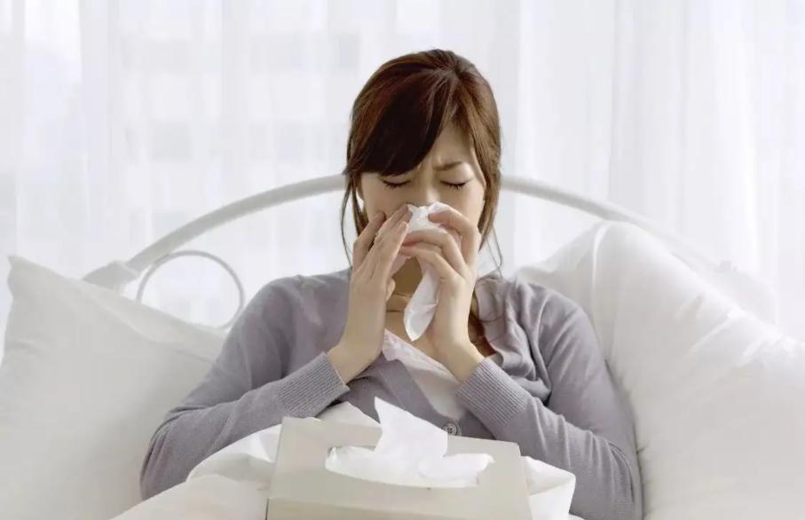 疫情放开两周年,回顾与前瞻,疫情放开两周年回顾与前瞻,挑战与机遇共存