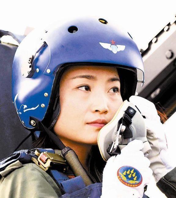 女飞行员余旭光荣牺牲照片背后的英勇与传奇,女飞行员余旭英勇牺牲背后的传奇与荣耀