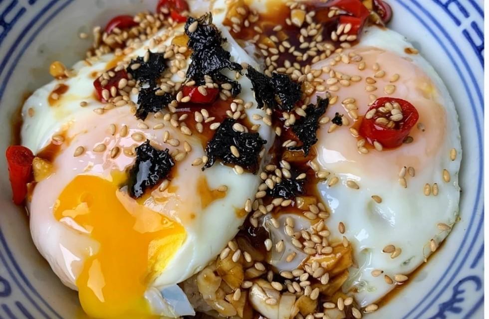 烤肉拌饭的魅力与如何学习制作技艺，烤肉拌饭的魅力及制作技艺学习指南