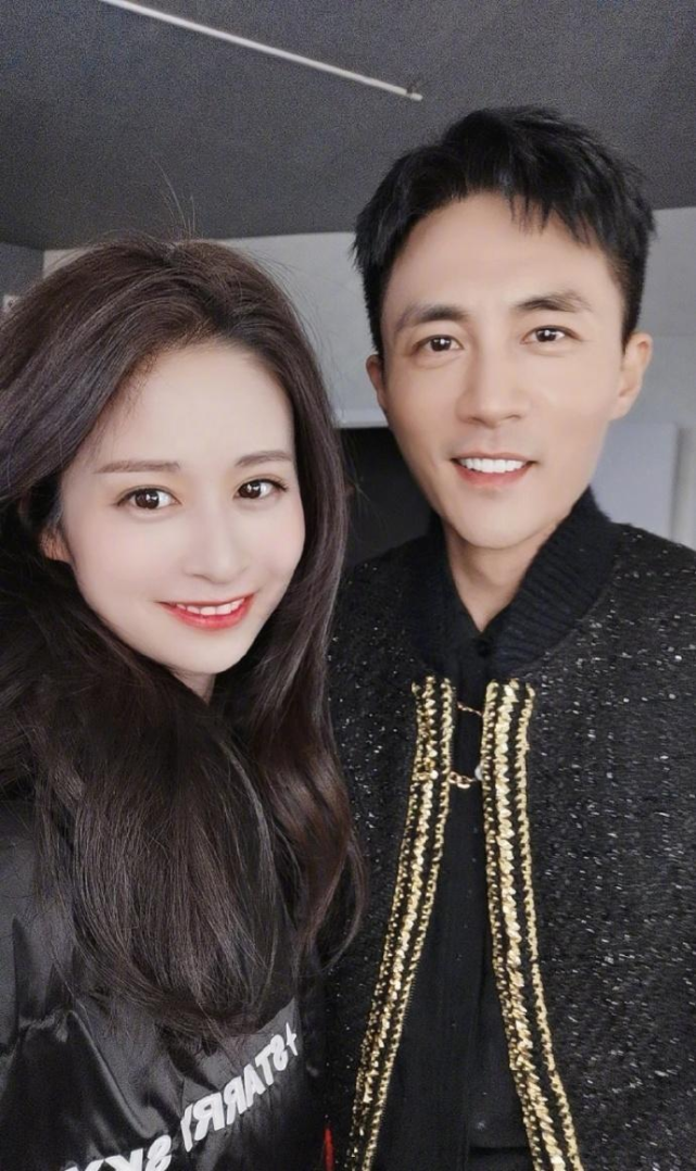 杜淳妻子个人资料揭秘,神秘面纱背后的故事,杜淳妻子神秘面纱背后的故事揭秘