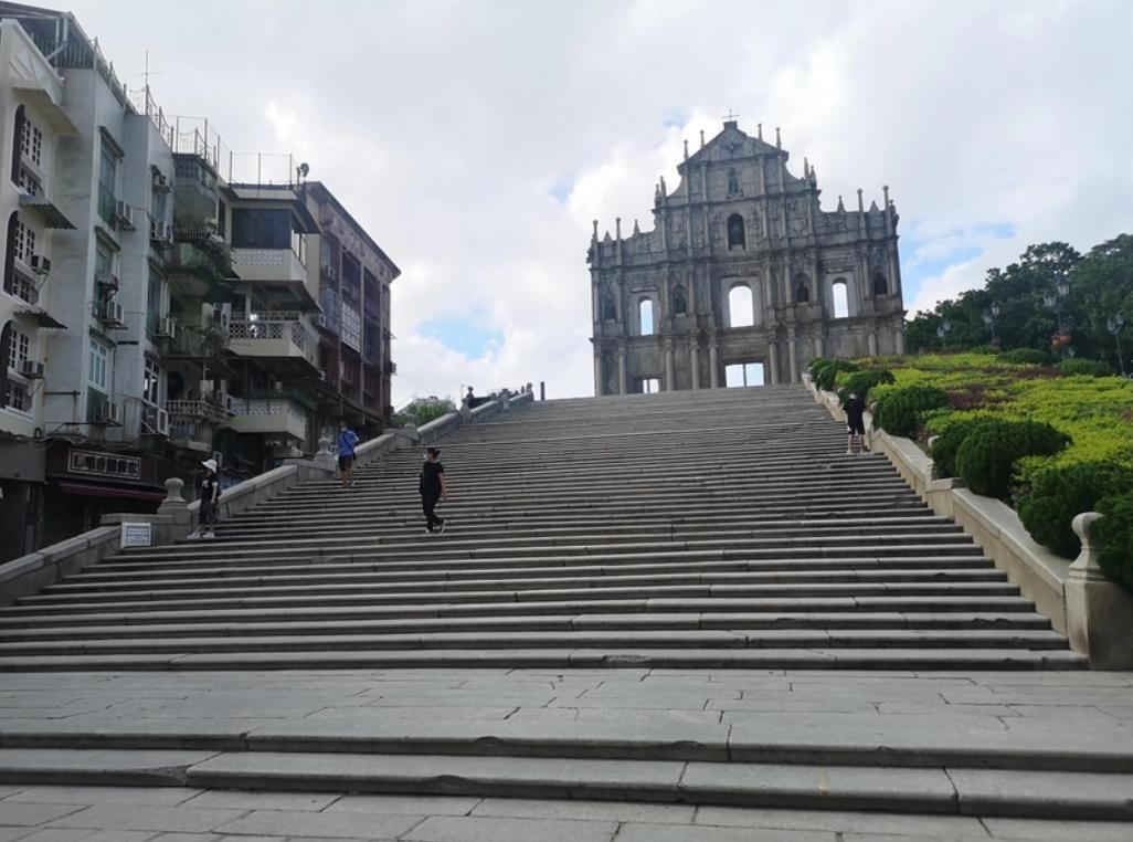 澳门必中十码,探索博彩文化的魅力与智慧投注之道,澳门博彩文化深度解析,智慧投注与十码必中之道