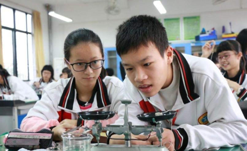 探索未来,2025天天开好彩大全第176期展望,展望2025,未来彩好每一天,第176期深度探索