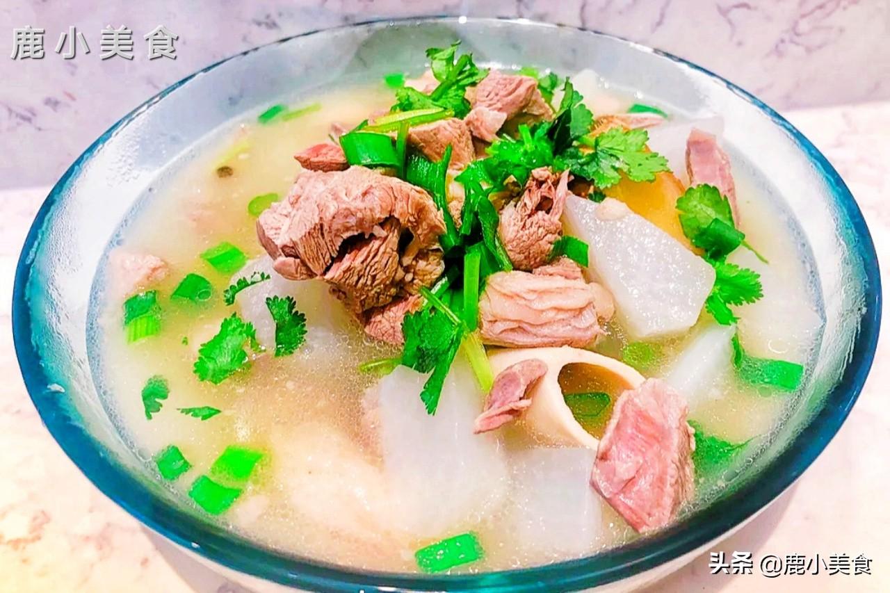 炖羊肉三放三不放,烹饪之道,味觉之舞,炖羊肉秘诀,三放三不放,烹饪技巧与味觉盛宴