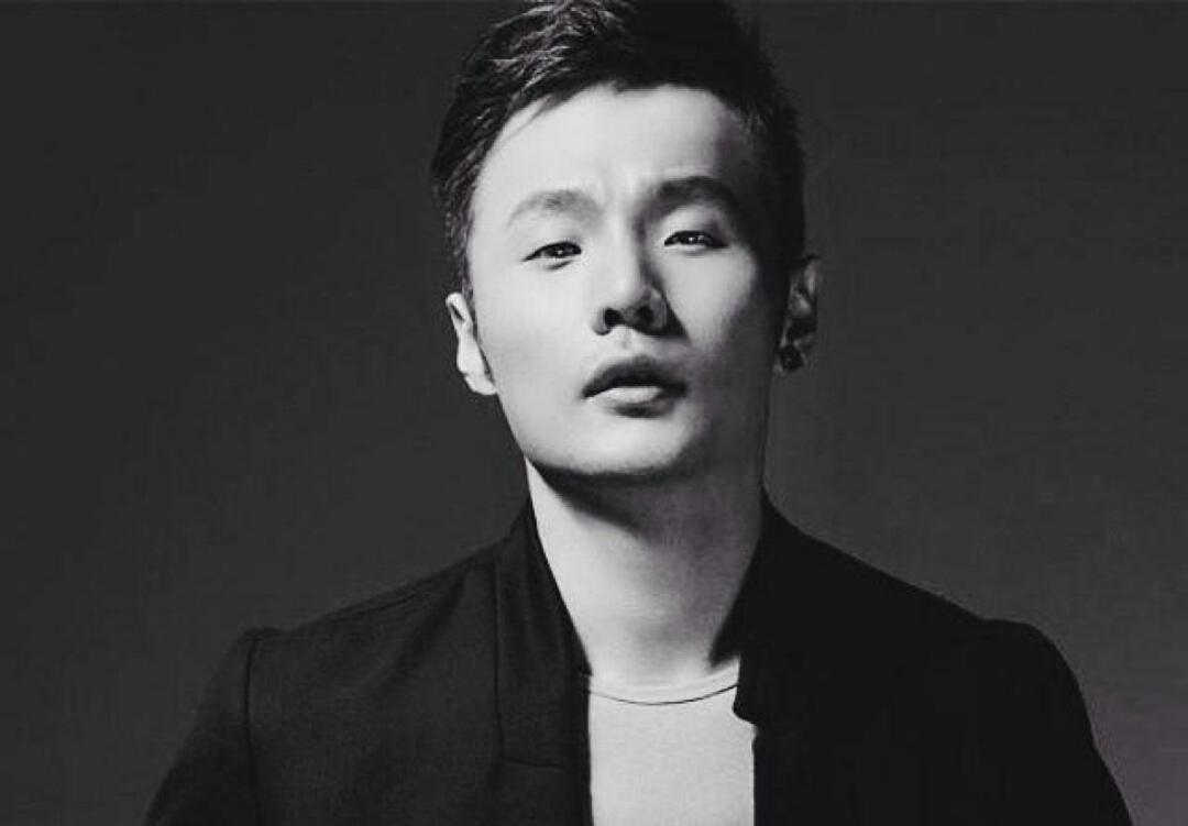 李荣浩，音乐之路的燃烧与火爆，李荣浩，音乐之路的燃烧激情与火爆成就