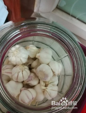 正宗糖醋蒜的腌制方法,正宗糖醋蒜腌制秘诀,家常糖醋蒜制作方法