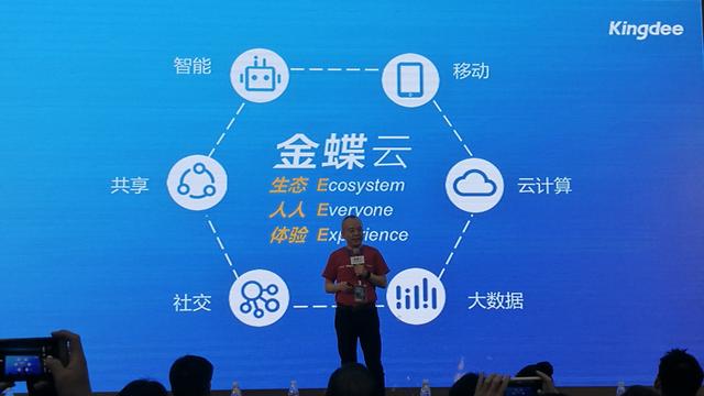 刚刚北京发生大事了,一场历史与现代交织的壮丽篇章,北京,历史与现代的壮丽交织时刻