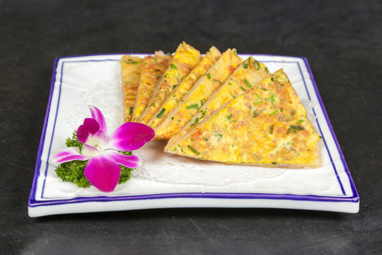 葱花鸡蛋饼,一道家常美食的魅力与制作艺术,家常美味,葱花鸡蛋饼的魅力与制作艺术