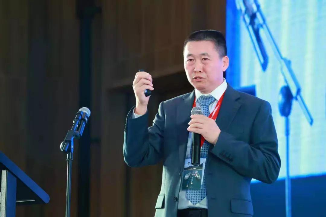 探索未来，2025新奥正版资料的免费共享时代，探索未来，2025新奥正版资料免费共享时代来临