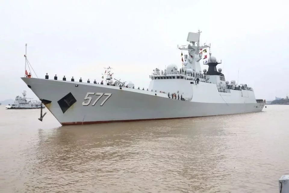 中国东海舰队扬州舰,捍卫海疆的坚强力量,中国东海舰队扬州舰,捍卫海疆的钢铁卫士