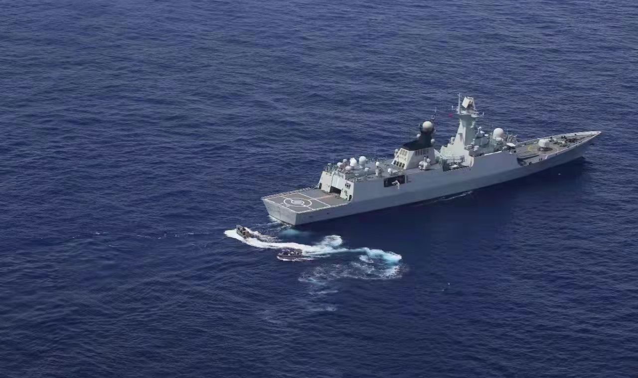 扬州舰执行任务,展现中国海军力量的骄傲时刻,扬州舰执行任务彰显中国海军力量的骄傲瞬间