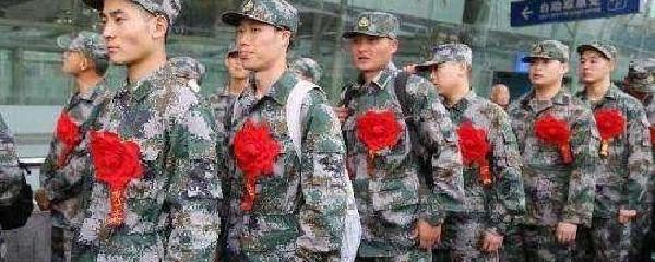 大学生必须服兵役吗?,大学生必须服兵役吗?解读兵役制度与大学生义务之间的关系。