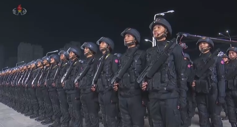 朝鲜阅兵仪式完整版,展现国家力量与荣耀,朝鲜阅兵仪式全景展示,国家力量与荣耀的彰显