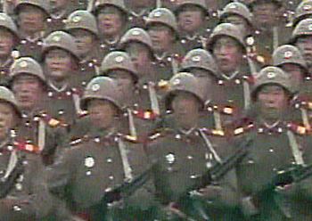 朝鲜阅兵为什么都是在晚上,朝鲜阅兵为何多在夜晚举行?