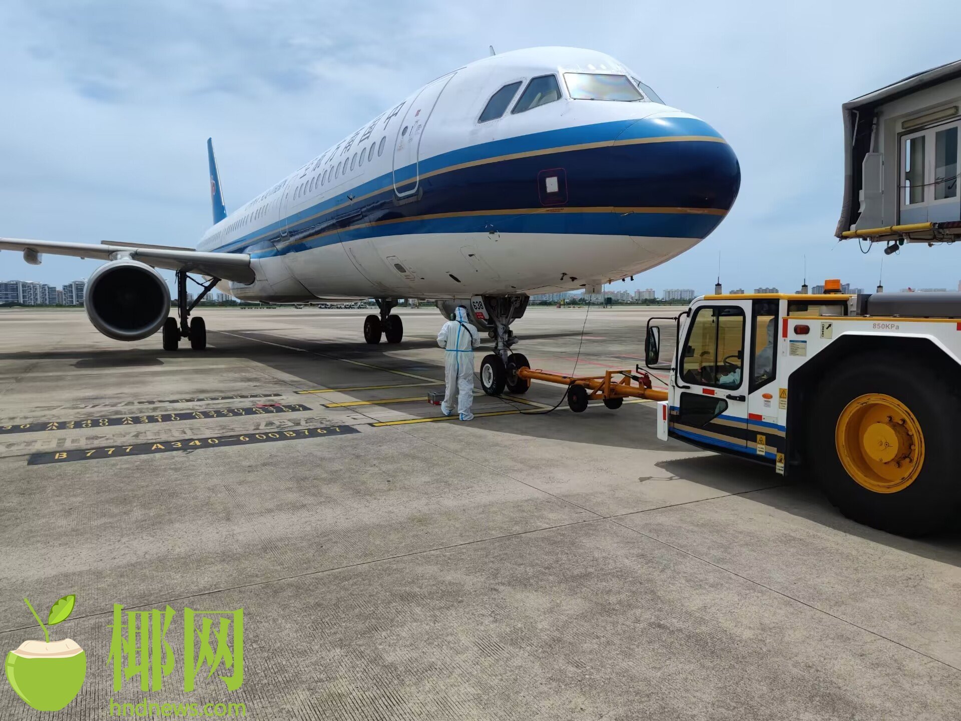 南航保障南运航班三亚，卓越服务与高效运营的典范，南航三亚卓越服务，南运航班高效运营典范