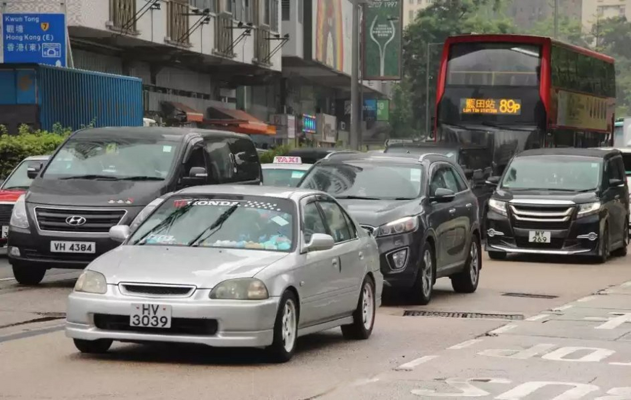 香港联大汽车有限公司,卓越之路,引领未来,香港联大汽车有限公司,卓越领航,筑梦未来
