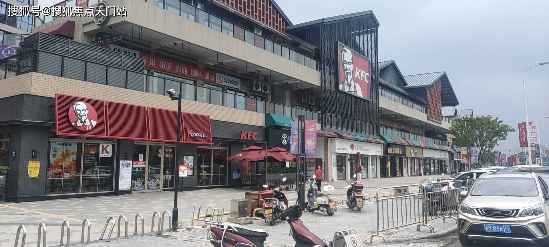 余姚最新信息广场，城市脉搏的新地标，余姚最新信息广场，城市脉搏的新地标