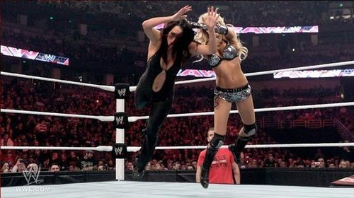 WWE最新一期,热血激战的新篇章,WWE最新一期,热血激战新篇章开启