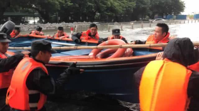 东莞台风最新消息，防御台风，保障安全，东莞台风最新动态，全力防御，确保安全